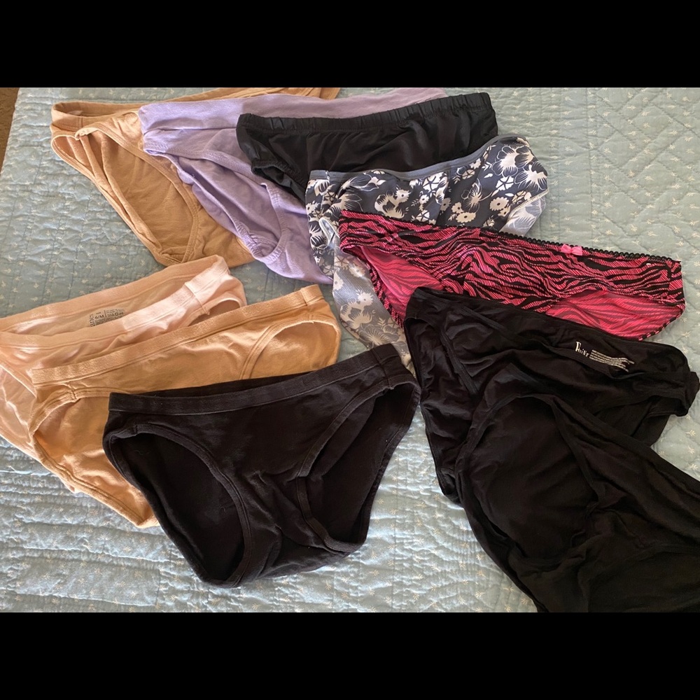 Bundle of EUC Underwear - 10 pairs L/XL